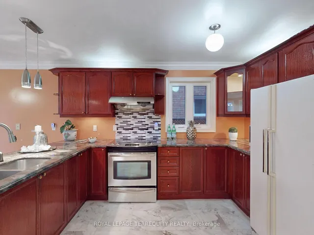 Additional property image - 828 Cardington St