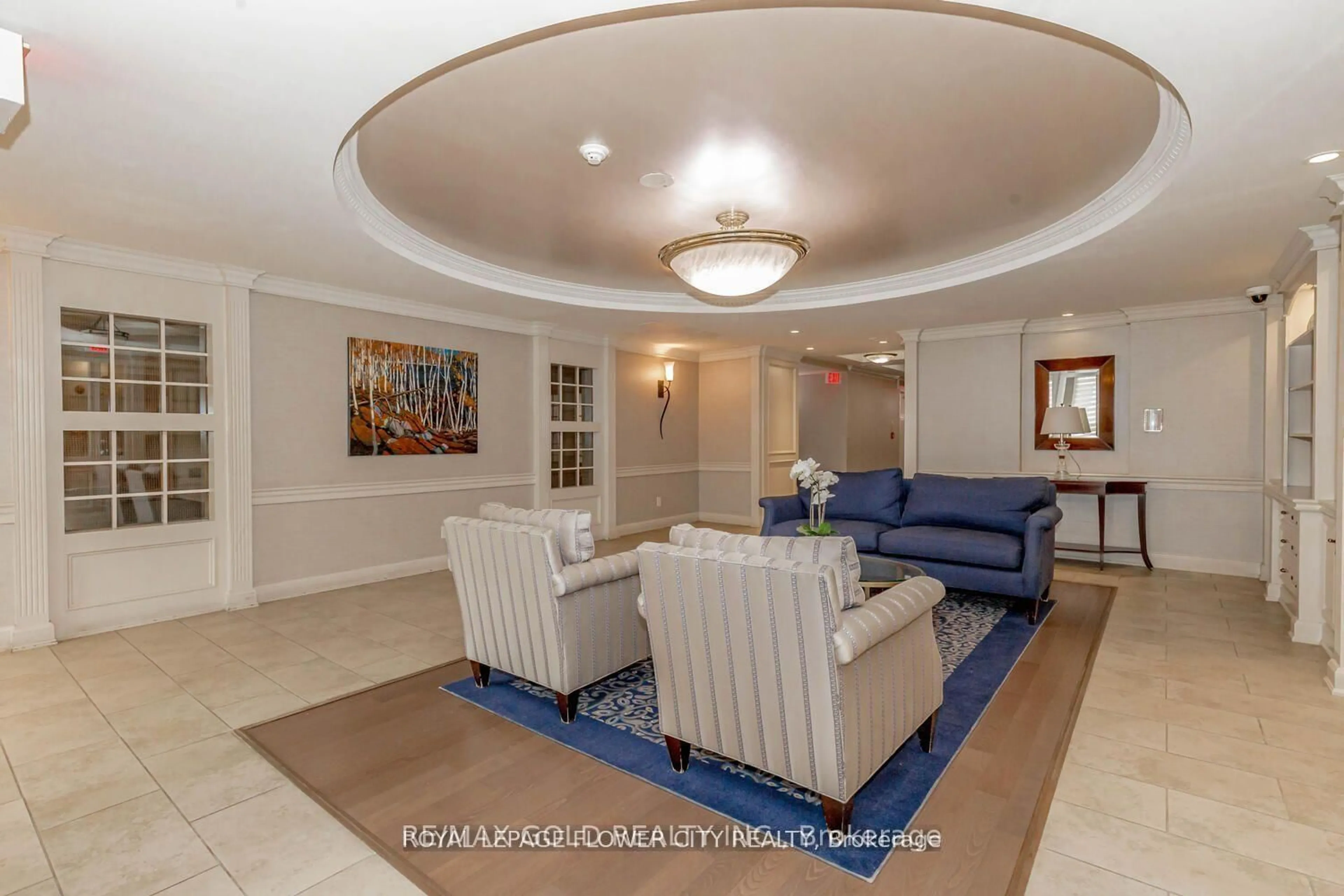 Lobby for 50 Old Mill Rd #709, Oakville Ontario L6J 7W1