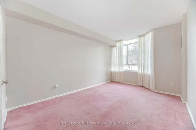 Additional property image - 100 County Court Blvd Unit 106