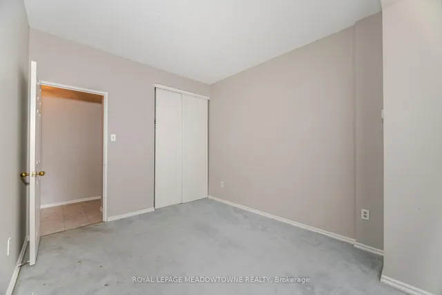 Additional property image - 100 County Court Blvd Unit 106