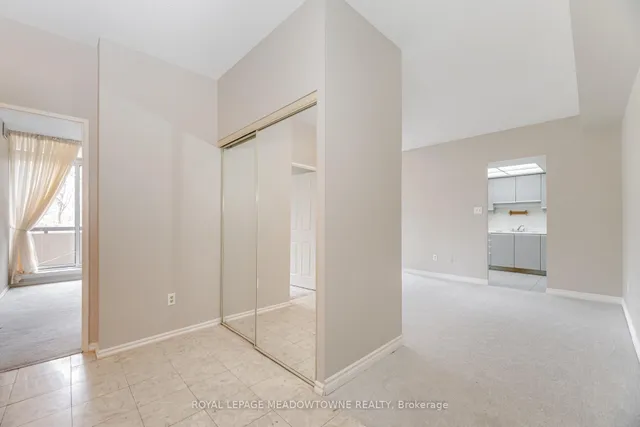 Additional property image - 100 County Court Blvd Unit 106
