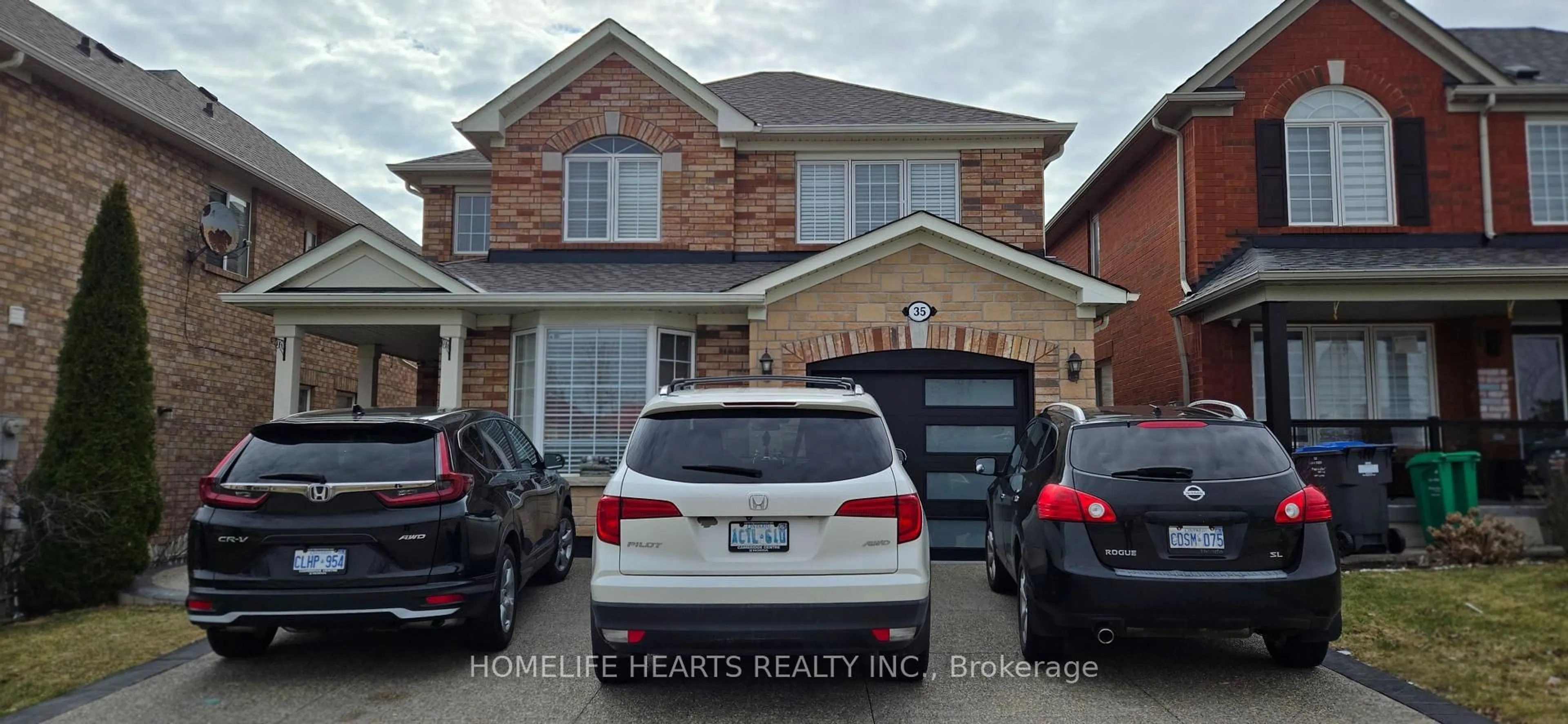 Home with brick exterior material, street for 35 Triple Crown Dr, Brampton Ontario L6S 0A4