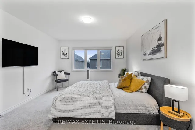 Additional property image - 1908 Thames Circ
