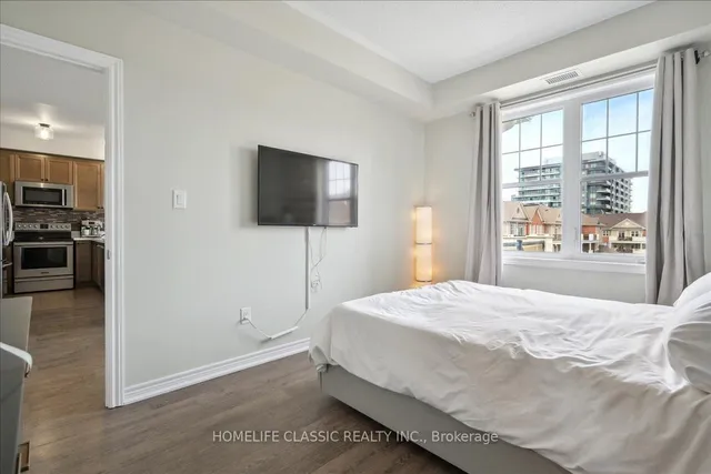 Additional property image - 2339 Sawgrass Dr Unit 301