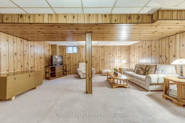 Additional property image - 6899 Darcel Ave