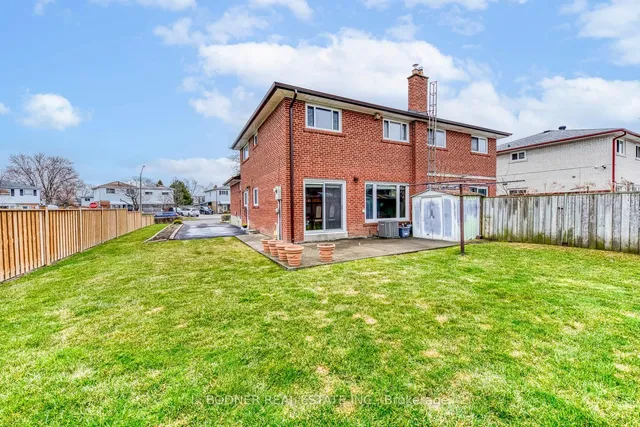 Additional property image - 6899 Darcel Ave