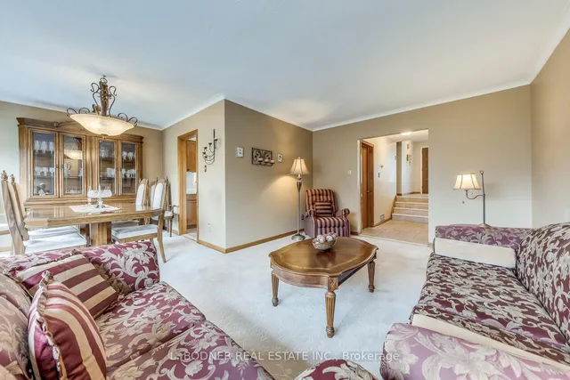Additional property image - 6899 Darcel Ave