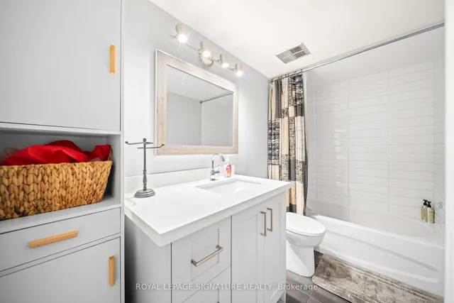Additional property image - 4 Lisa St Unit 815