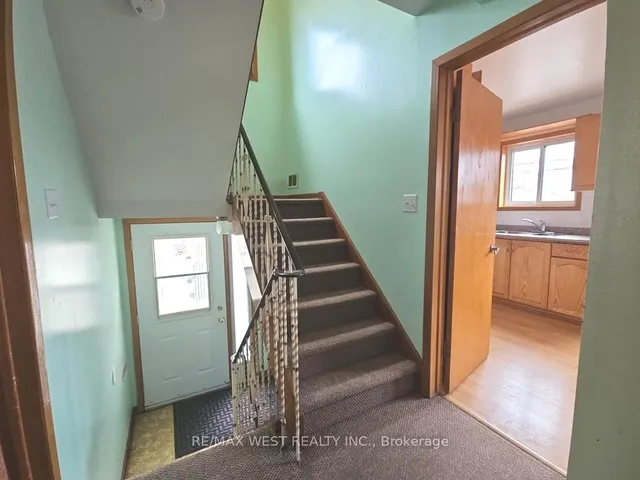 Additional property image - 385 Kipling Ave