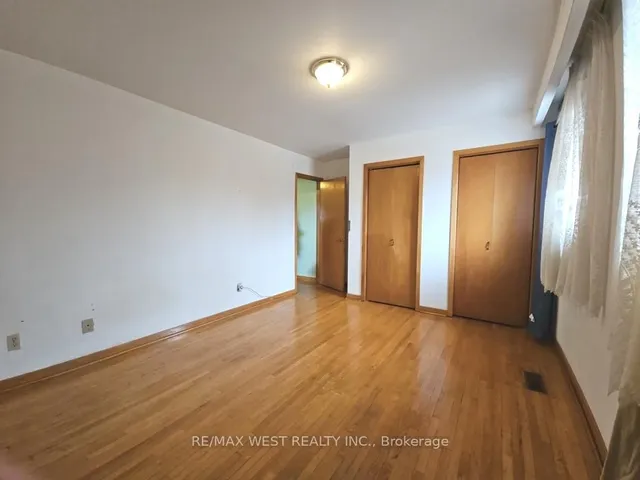 Additional property image - 385 Kipling Ave