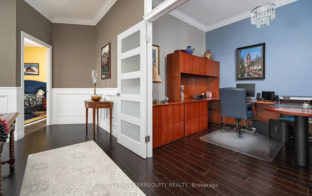 Additional property image - 1135 Royal York Rd Unit 1302
