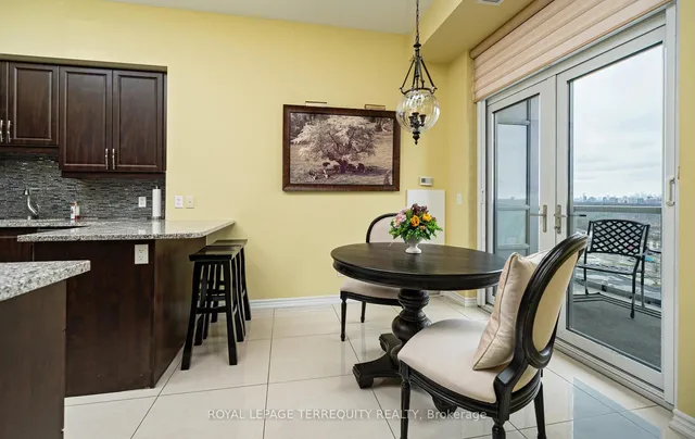 Additional property image - 1135 Royal York Rd Unit 1302