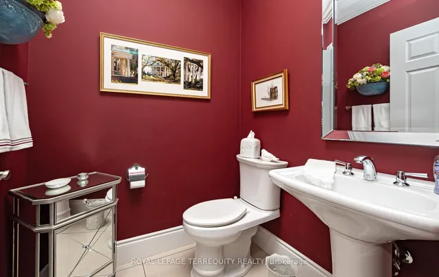 Additional property image - 1135 Royal York Rd Unit 1302