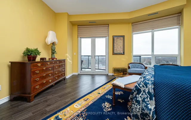 Additional property image - 1135 Royal York Rd Unit 1302