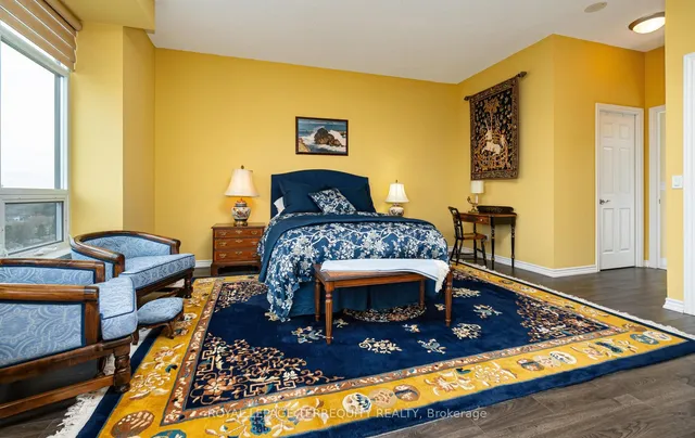 Additional property image - 1135 Royal York Rd Unit 1302