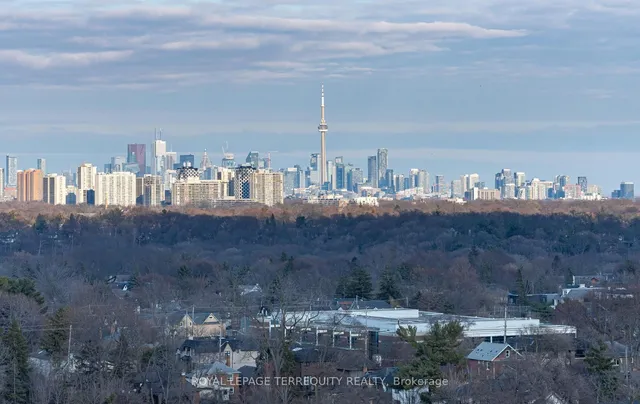Additional property image - 1135 Royal York Rd Unit 1302