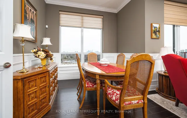 Additional property image - 1135 Royal York Rd Unit 1302