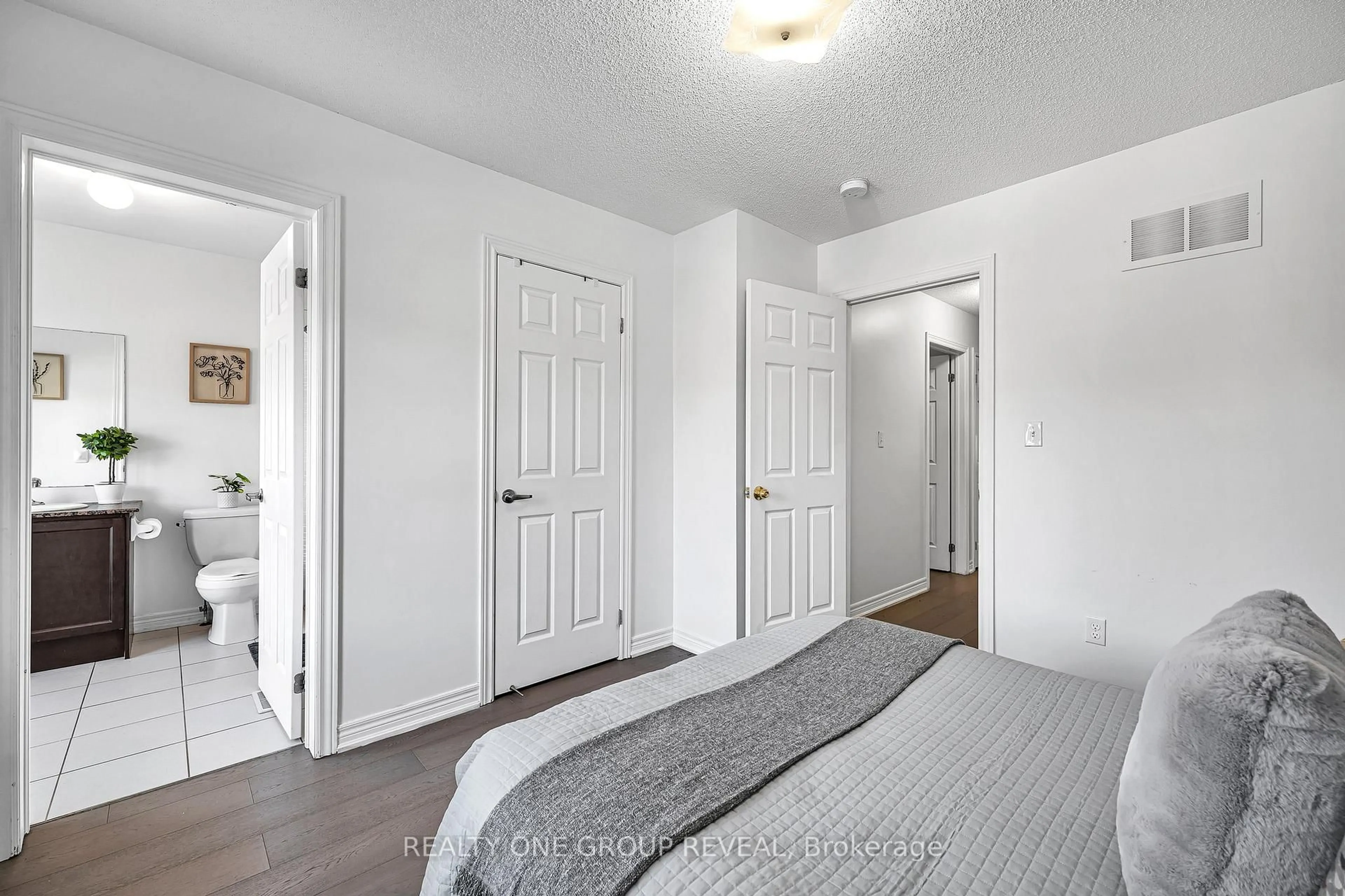 A pic of a room for 3 Erinview Terr, Toronto Ontario M9C 0C3
