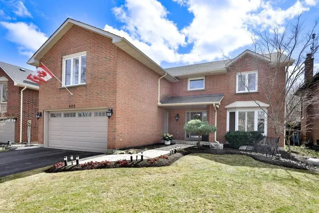 Additional property image - 402 Barclay Cres