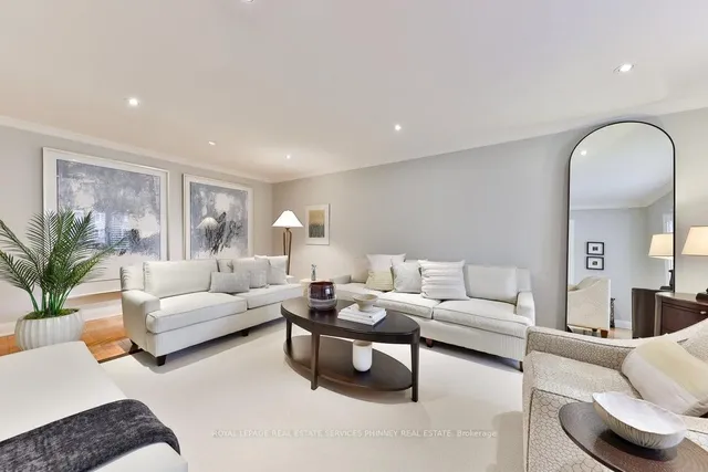 Additional property image - 402 Barclay Cres