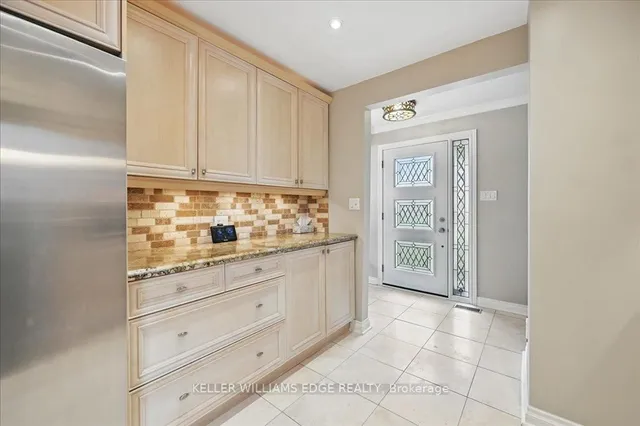 Additional property image - 1250 TAVISTOCK Dr