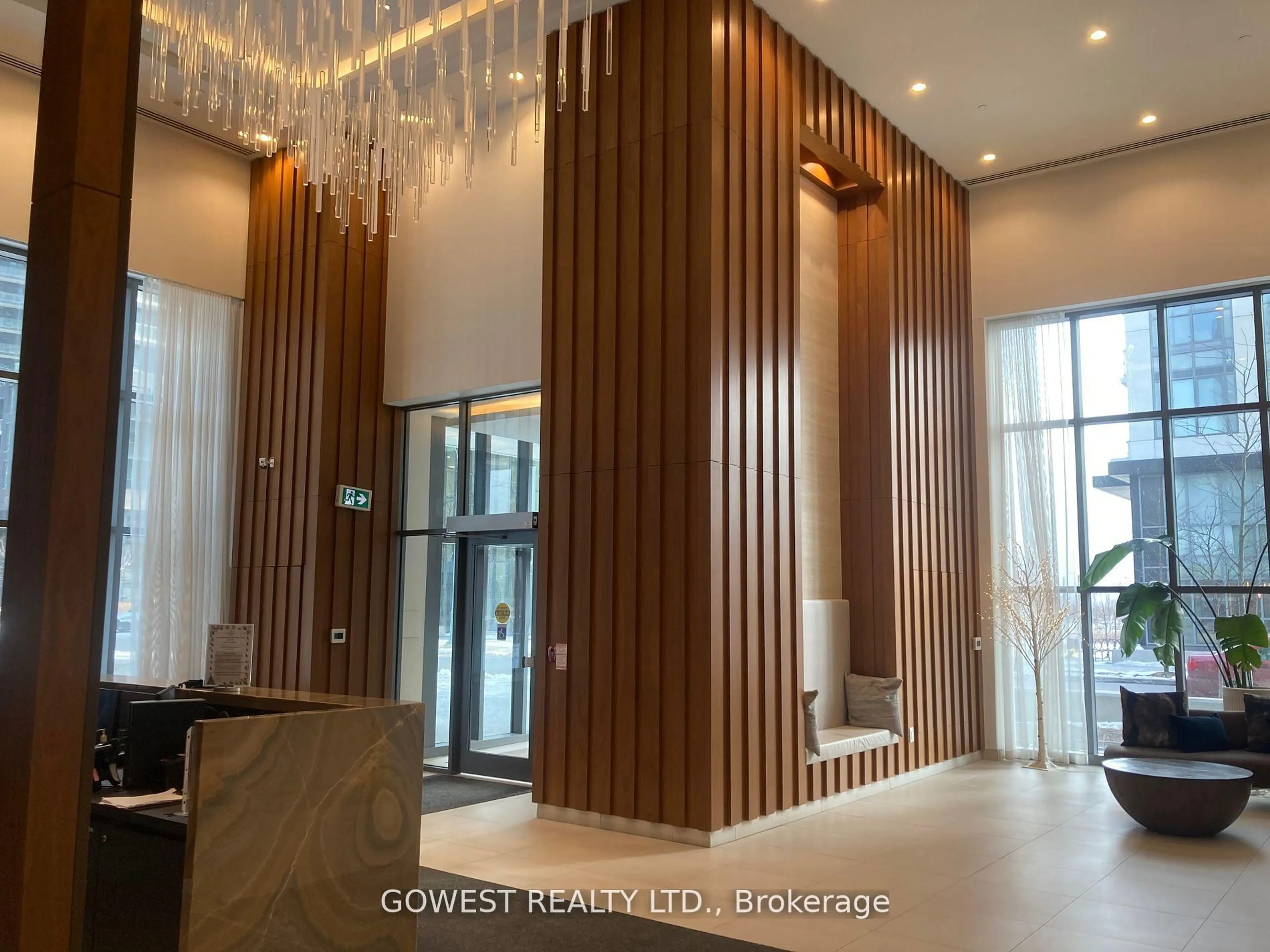 Indoor foyer for 70 Annie Craig Dr #209, Toronto Ontario M8V 0C4
