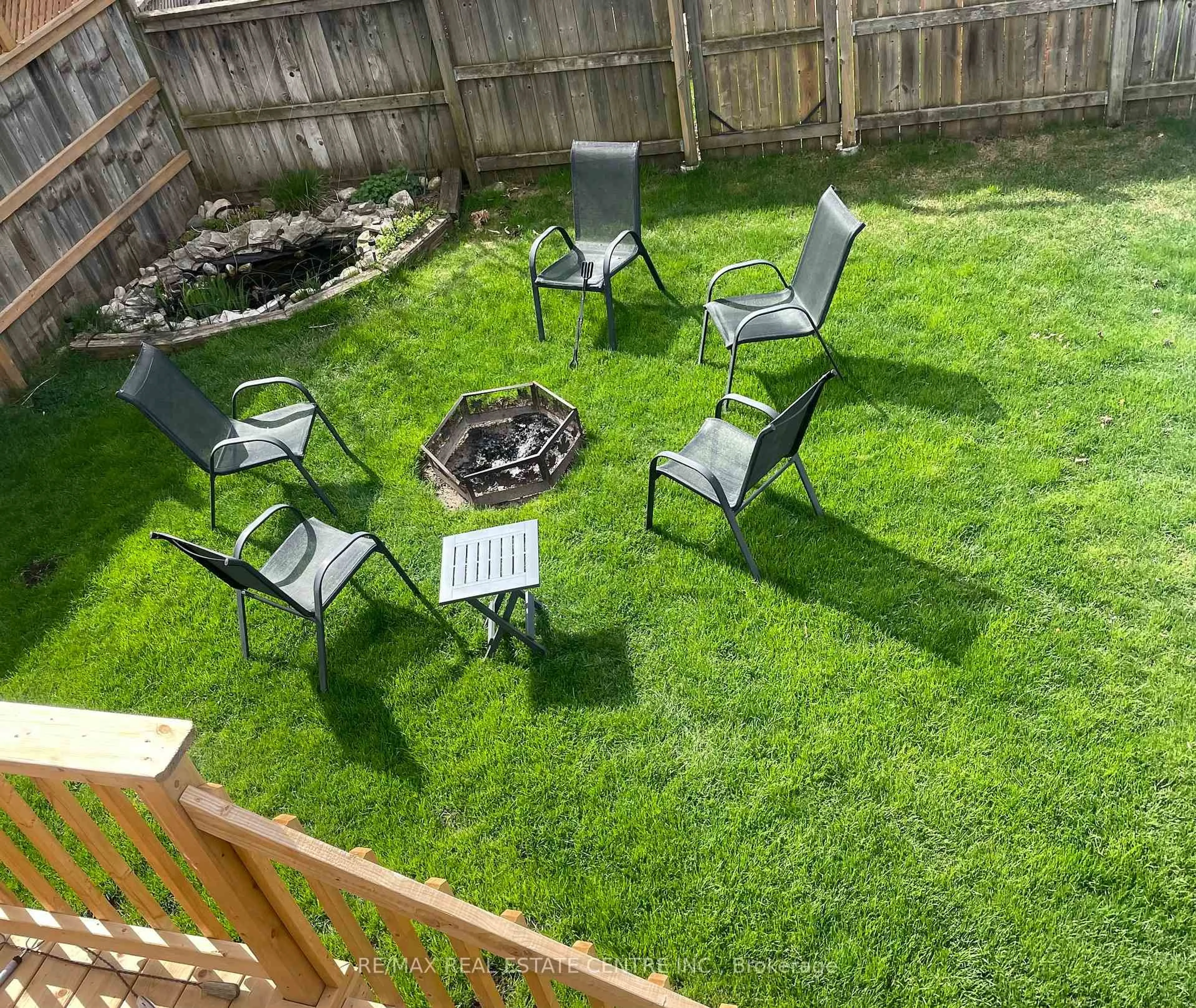 Patio, mountain view for 93 Biscayne Cres, Orangeville Ontario L9W 5E5