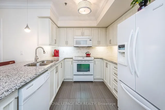 Additional property image - 60 Baycliffe Cres Unit 106