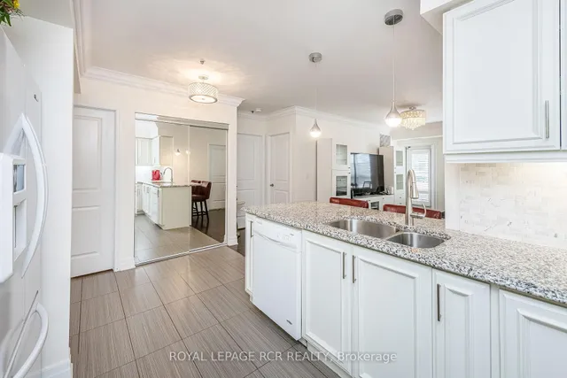 Additional property image - 60 Baycliffe Cres Unit 106