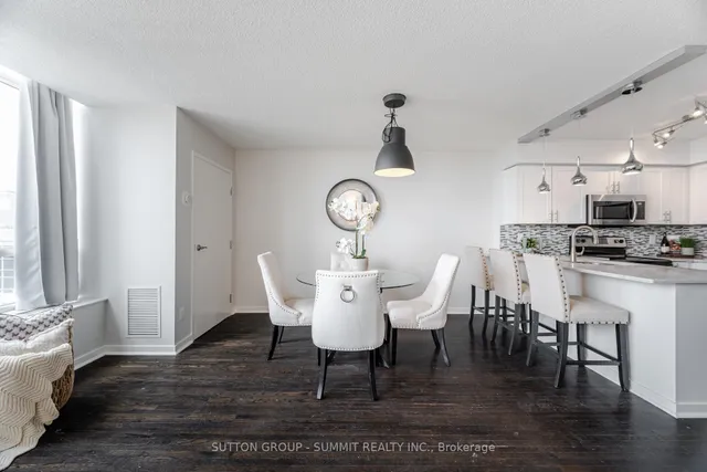 Additional property image - 250 MANITOBA St Unit 709
