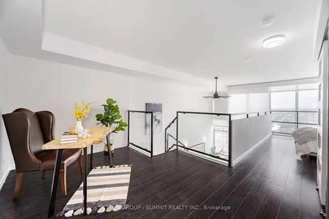 Additional property image - 250 MANITOBA St Unit 709