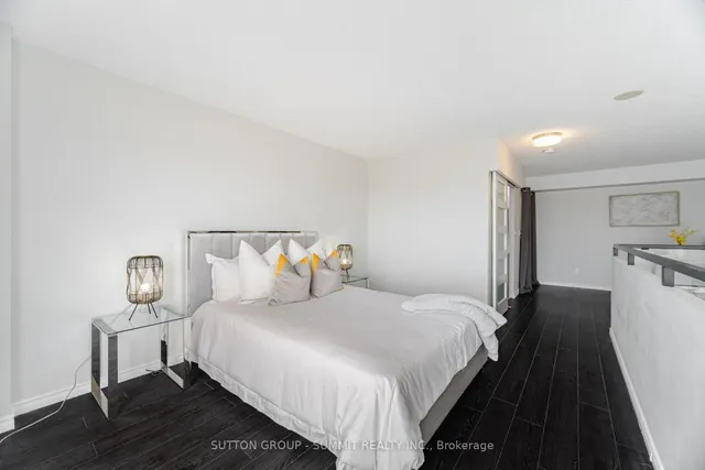 Additional property image - 250 MANITOBA St Unit 709
