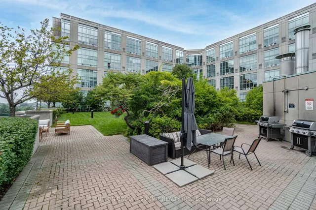 Additional property image - 250 MANITOBA St Unit 709