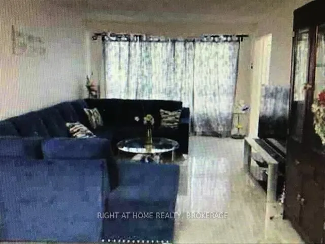 Additional property image - 3708 Woodruff Cres