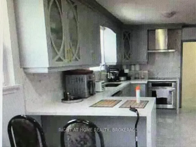 Additional property image - 3708 Woodruff Cres