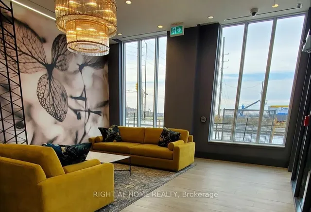 Additional property image - 10 Lagerfeld Dr Unit 416