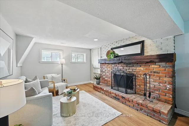 Additional property image - 2251 Ingersoll Dr