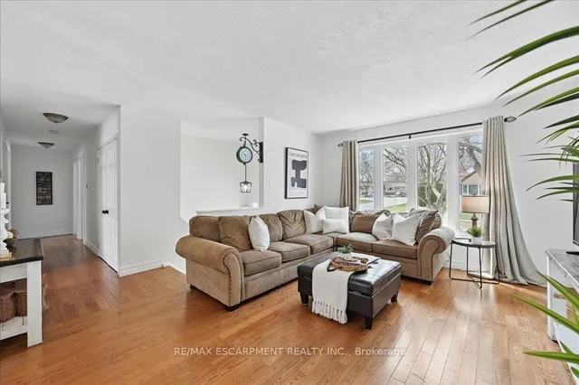 Additional property image - 2251 Ingersoll Dr