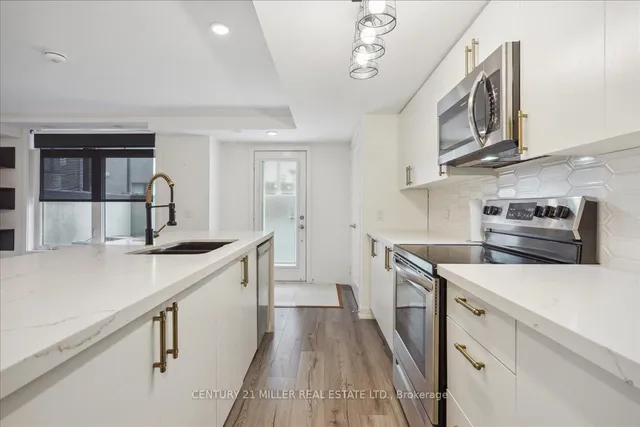 Additional property image - 3058 Sixth Line Unit 108