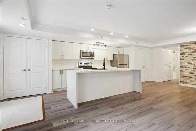 Additional property image - 3058 Sixth Line Unit 108