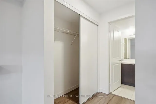 Additional property image - 3058 Sixth Line Unit 108