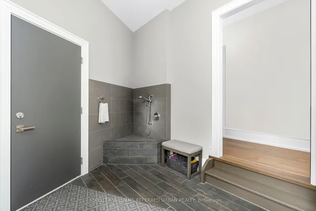 Additional image 30 of 18 Plumbstead Crt