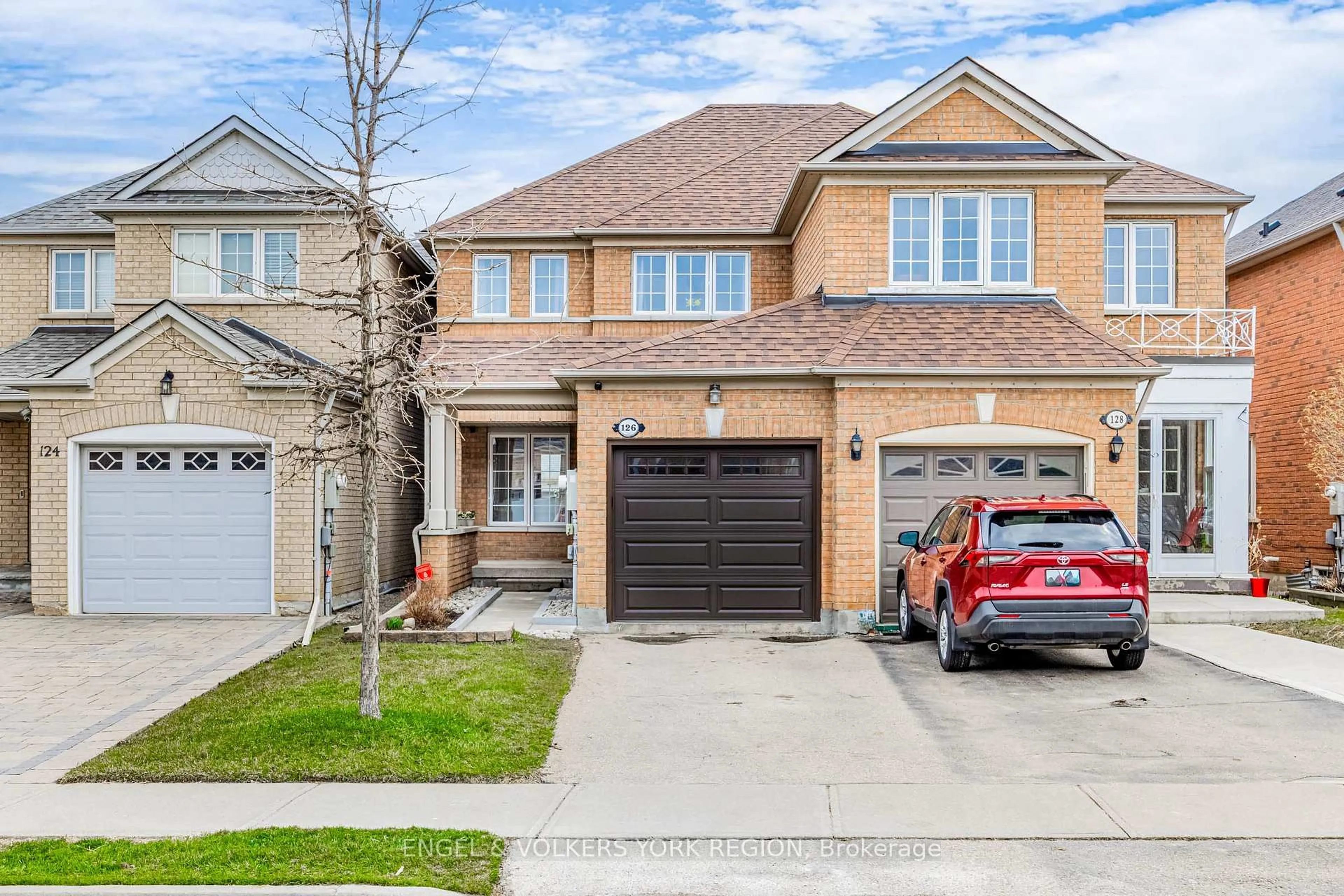 Home with brick exterior material, street for 126 Olympia Cres, Brampton Ontario L6X 4W3