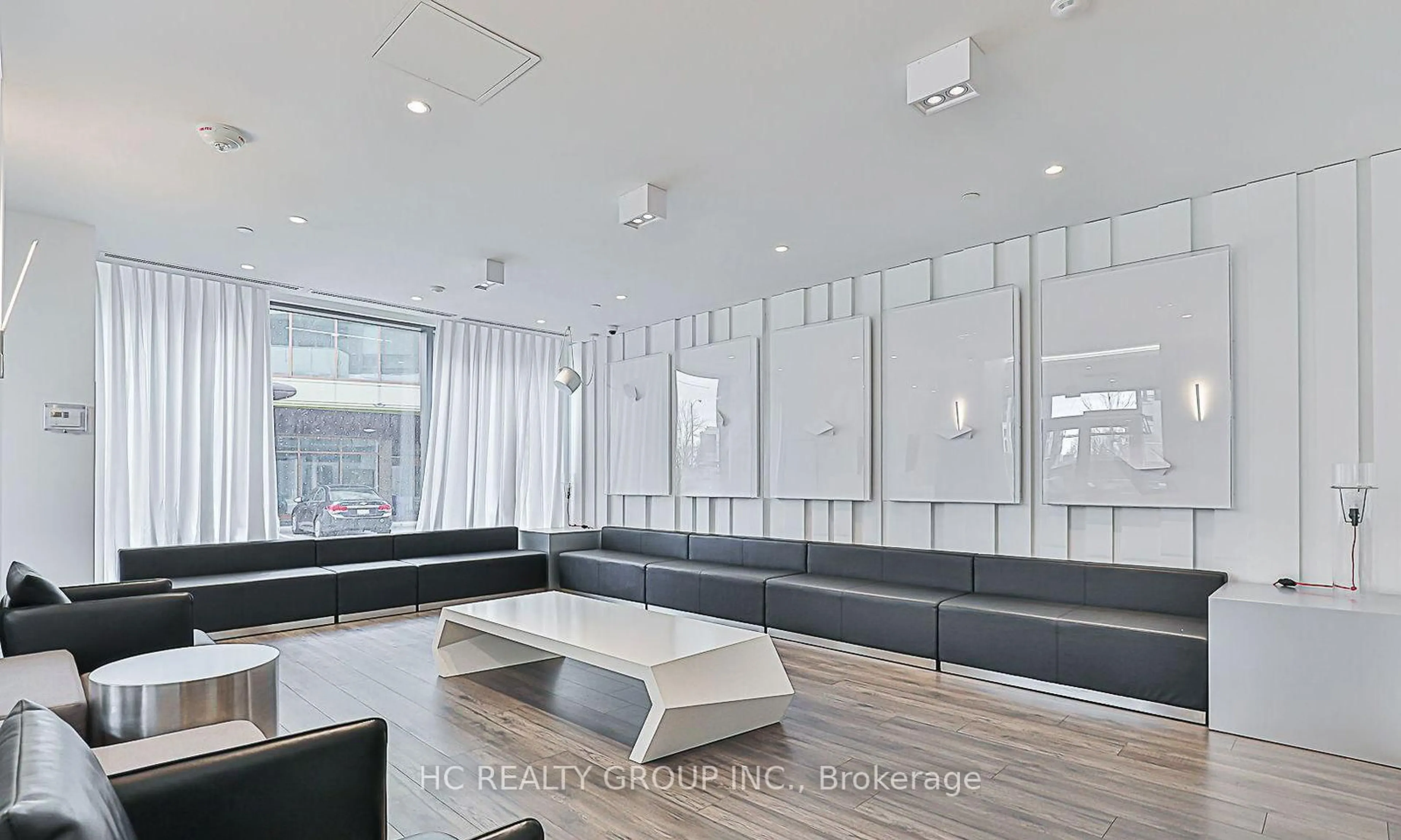 Lobby for 10 De Boers Dr #1306, Toronto Ontario M3J 0L6