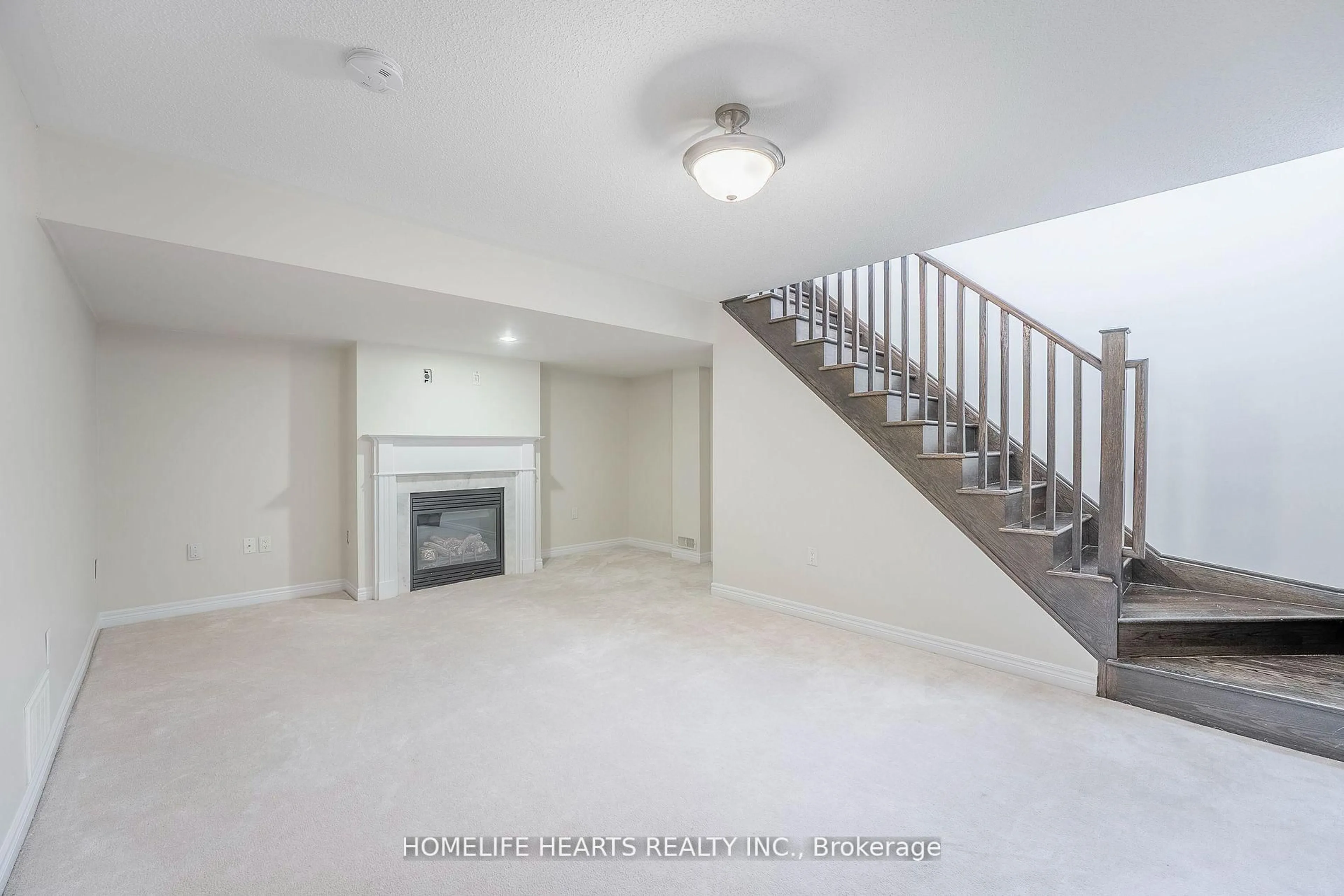 Unknown for 49 Arcadia Rd, Caledon Ontario L7C 3W6