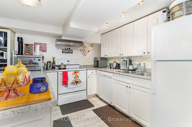 Additional property image - 1126 Dovercourt Rd