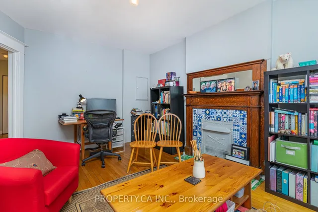 Additional property image - 1126 Dovercourt Rd