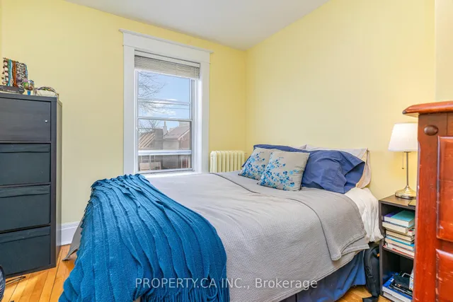 Additional property image - 1126 Dovercourt Rd