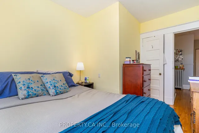 Additional property image - 1126 Dovercourt Rd