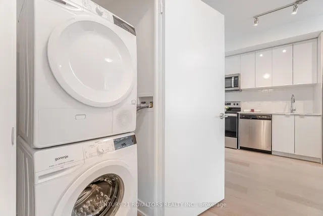 Additional property image - 859 The Queensway N/A Unit 509